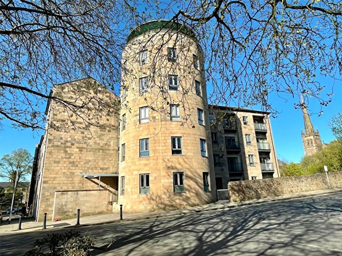 2 Bedroom Flat For Sale In Robert Street, Lancaster, Lancashire, LA1