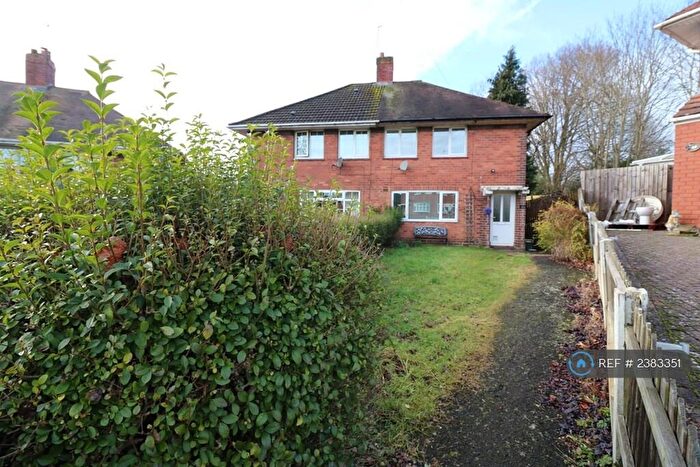 3 Bedroom Semi-Detached House To Rent In Oxley Grove, Birmingham, B29