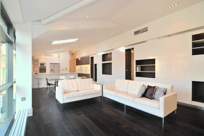 4 Bedroom Flat To Rent In Kingsford Street, Lower Belsize Park, NW5