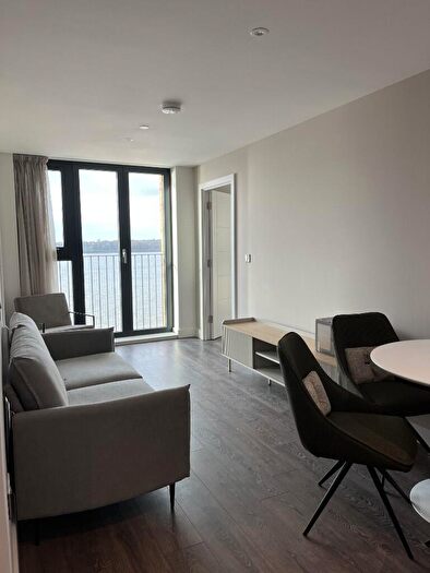 2 Bedroom Apartment To Rent In Triskelion Way, Liverpool, Merseyside, L3