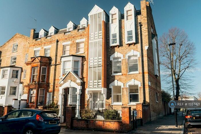 2 Bedroom Flat To Rent In Tollington Park, London, N4