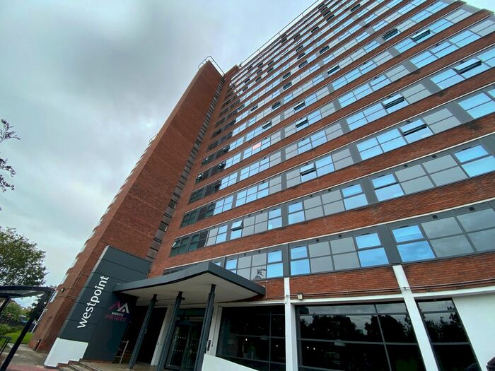 1 Bedroom Flat For Sale In Chester Road, Manchester, M16