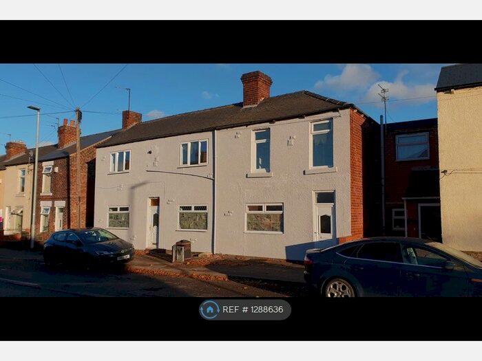 3 Bedroom Semi-Detached House To Rent In Furlong Road, Bolton-Upon-Dearne, Rotherham S63