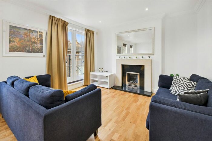 2 Bedroom Terraced House To Rent In William Mews, London, SW1X