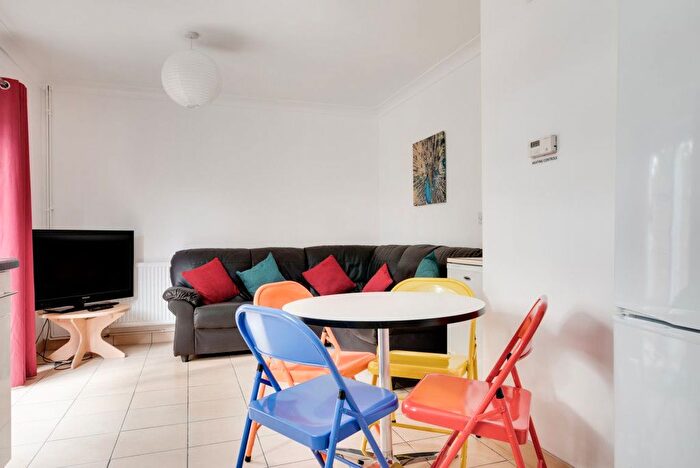 4 Bedroom Property To Rent In Essex Road, Canterbury, CT1