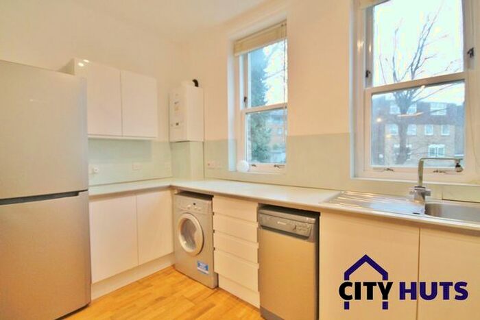 2 Bedroom Flat To Rent In Cardozo Road, London, N7