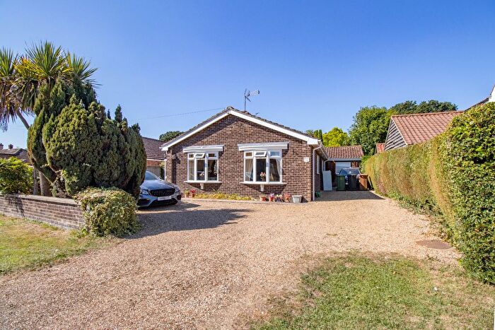 5 Bedroom Detached Bungalow For Sale In Pott Row, King's Lynn, Norfolk, PE32