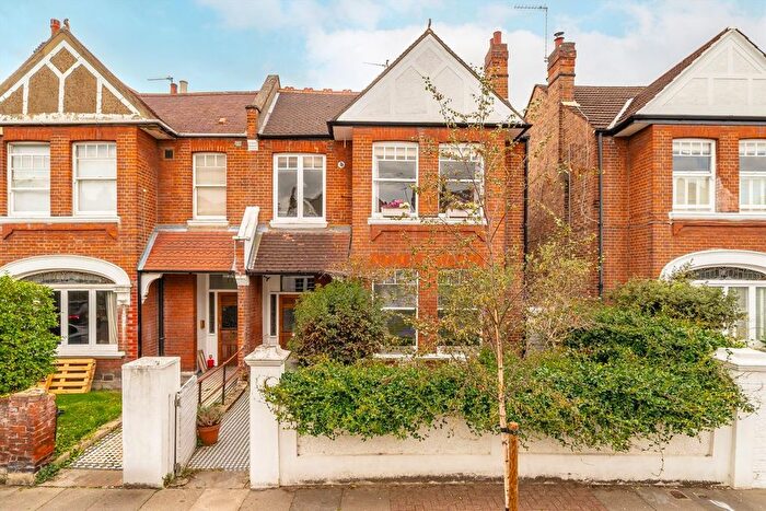 1 Bedroom Flat For Sale In Clarendon Drive, Putney, SW15