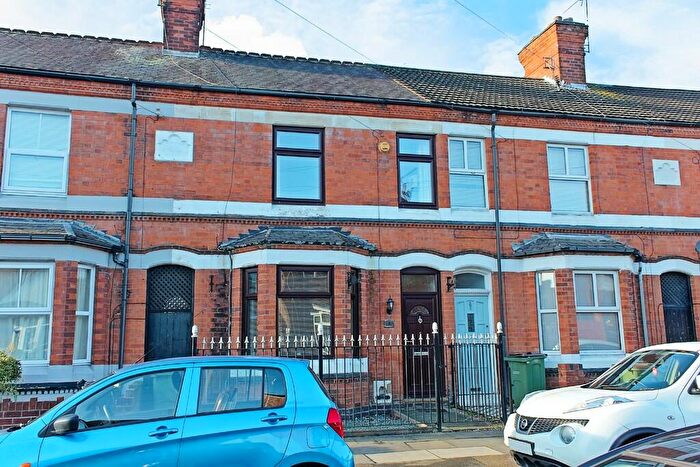 3 Bedroom Terraced House For Sale In Albion Street, South Wigston, LE18