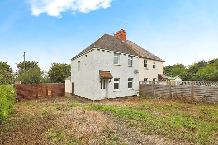 3 Bedroom Semi-Detached House For Sale In Badsey Road, Willersey, Broadway, Gloucestershire, WR12