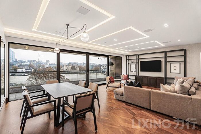 4 Bedroom Flat To Rent In One Tower Bridge, Crown Square, London Bridge, SE1