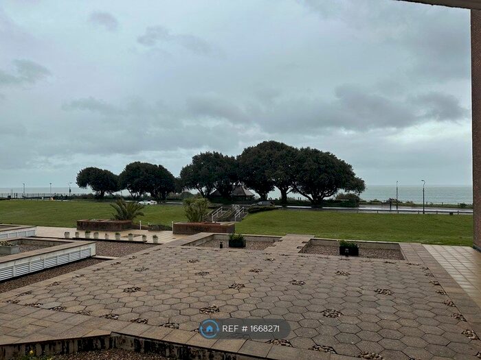 2 Bedroom Flat To Rent In Bournemouth, Bournemouth, BH1