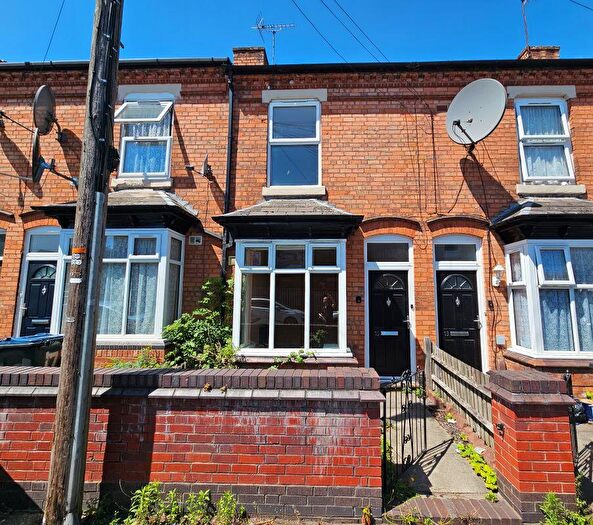 3 Bedroom Terraced House For Sale In Jakeman Road, Balsall Heath, Birmingham, West Midlands, B12