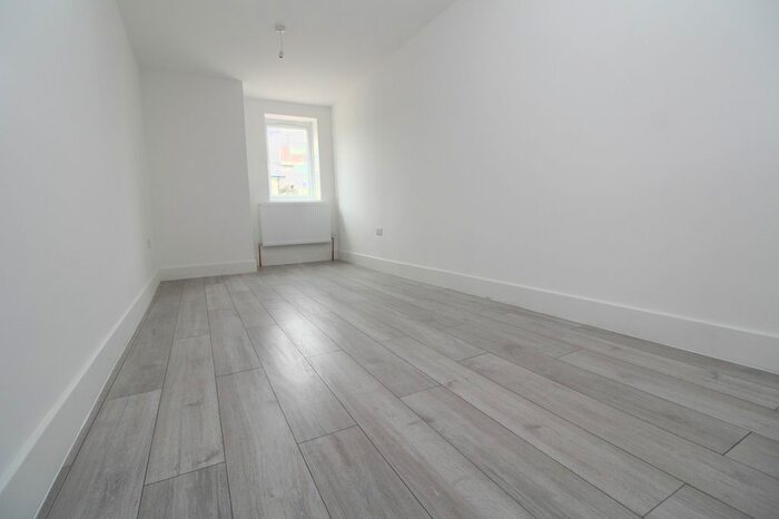 2 Bedroom Maisonette To Rent In Sidcup High Street, Sidcup, DA14