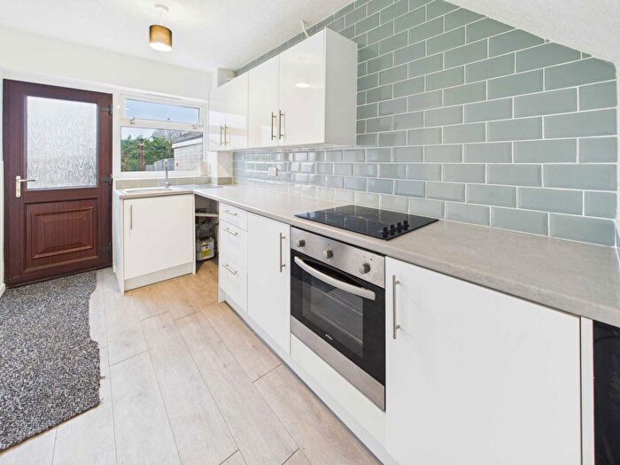 2 Bedroom Terraced House To Rent In Maple Walk, Knottingley, WF11