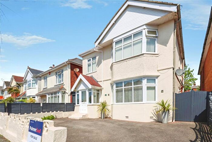 4 Bedroom Detached House For Sale In Maxwell Road, Winton, Bournemouth, Dorset, BH9
