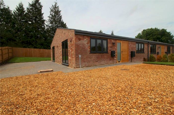 2 Bedroom Garage / Parking To Rent In Baccabox Lane, Hollywood, Birmingham, B47