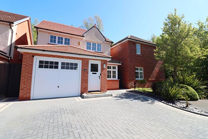 3 Bedroom Detached House For Sale In Hesketh Way, Bromborough, CH62