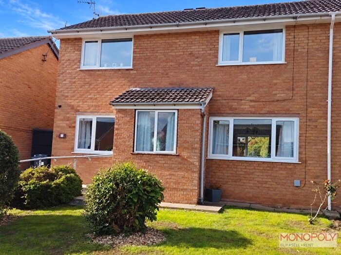 3 Bedroom Semi Detached House For Sale In Dee Avenue, Wrexham, LL12