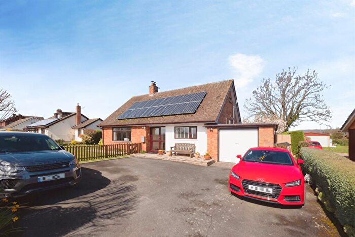 3 Bedroom Detached Bungalow For Sale In Tamarisk, Bishopstone, Hereford, HR4
