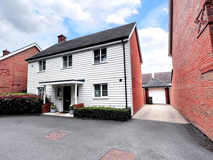 4 Bedroom Detached House To Rent In Rana Drive, Church Crookham, Fleet, GU52