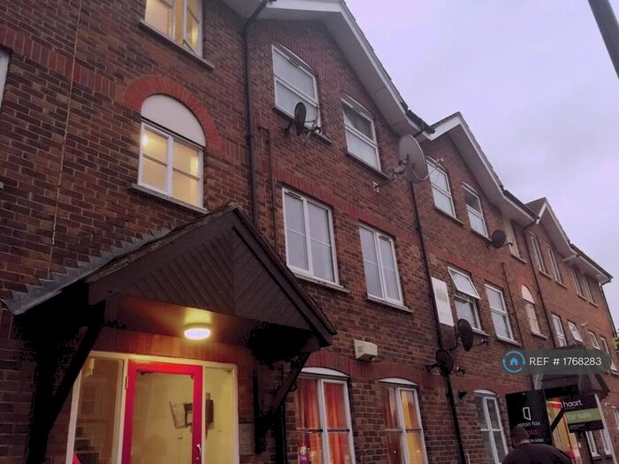2 Bedroom Flat To Rent In Rowan Court, London, E13