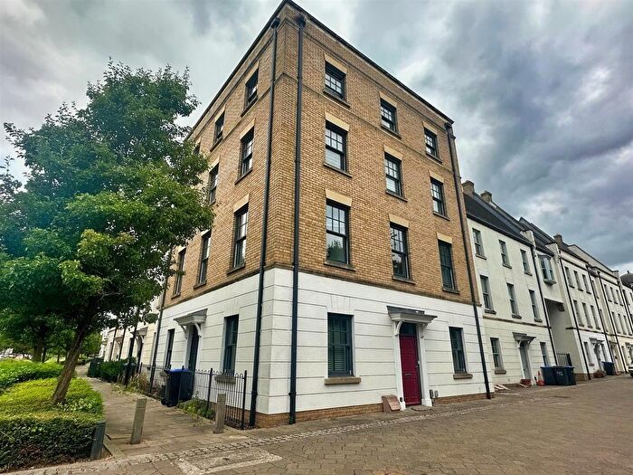 1 Bedroom Flat To Rent In Clickers Drive, Northampton, NN5