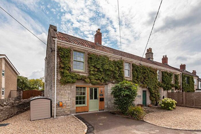 2 Bedroom House To Rent In Hobbs Wall, Farmborough, BA2