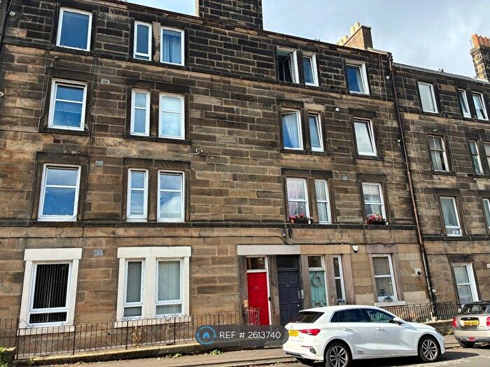 1 Bedroom Flat To Rent In Moat Street, Edinburgh, EH14