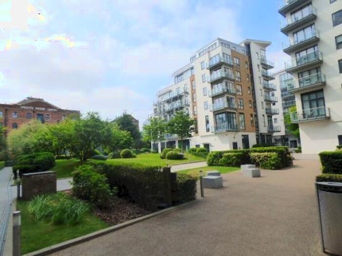 1 Bedroom Apartment To Rent In Ceram Court, Seven Sea Gardens, Bow, E3