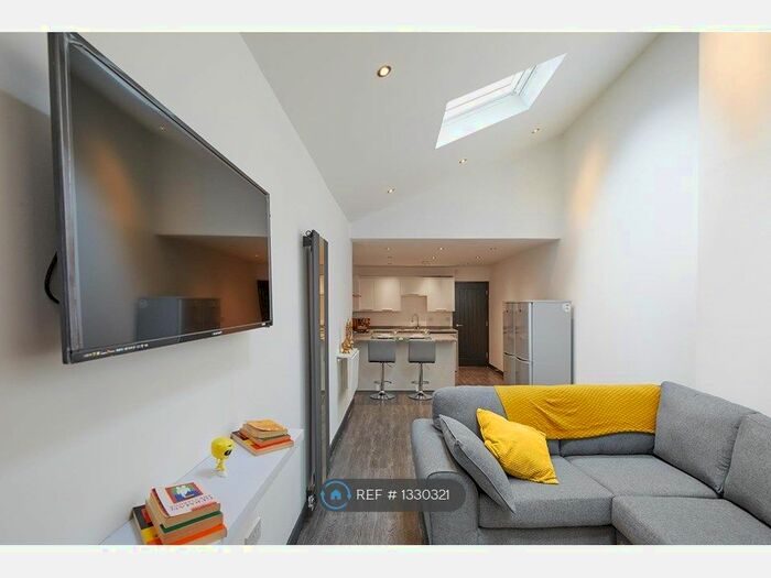 4 Bedroom Terraced House To Rent In St. Georges Road, Coventry, CV1