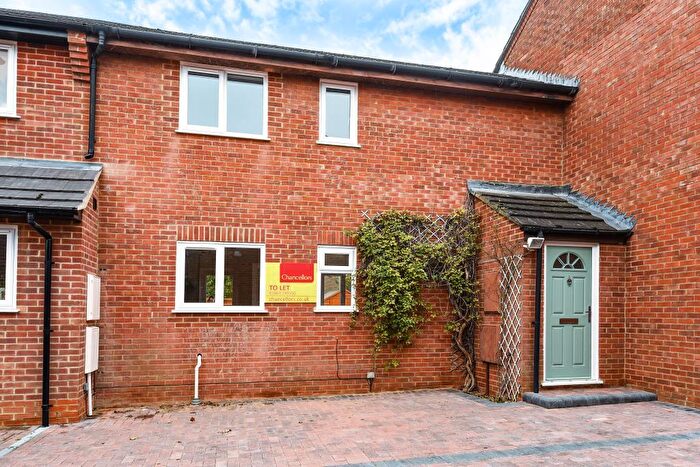 2 Bedroom Terraced House To Rent In Glory Farm, Bicester, OX26