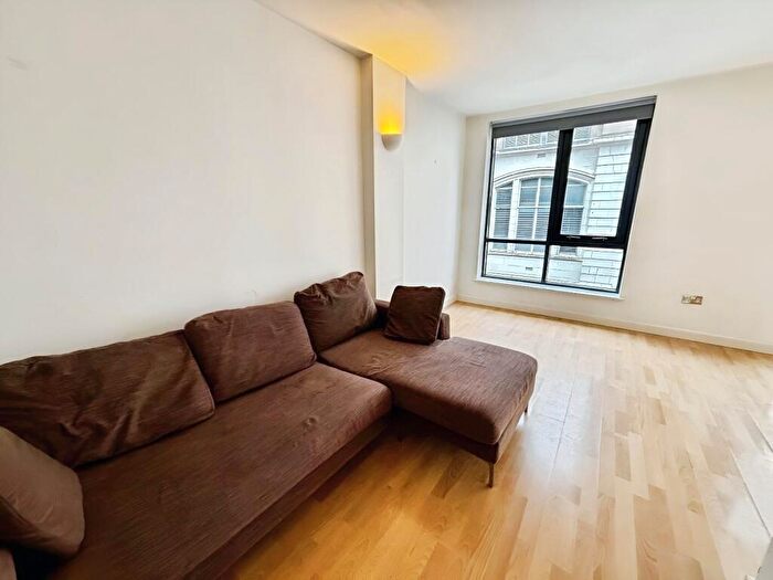 1 Bedroom Flat To Rent In Park Row, Leeds, West Yorkshire, LS1