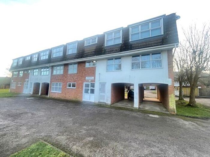 2 Bedroom Apartment To Rent In Grasmere Way, Leighton Buzzard, LU7