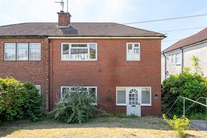 3 Bedroom Semi-Detached House For Sale In Antlers Hill, Chingford, E4