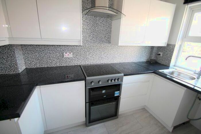 2 Bedroom Terraced House To Rent In High Street, Greenhithe, DA9