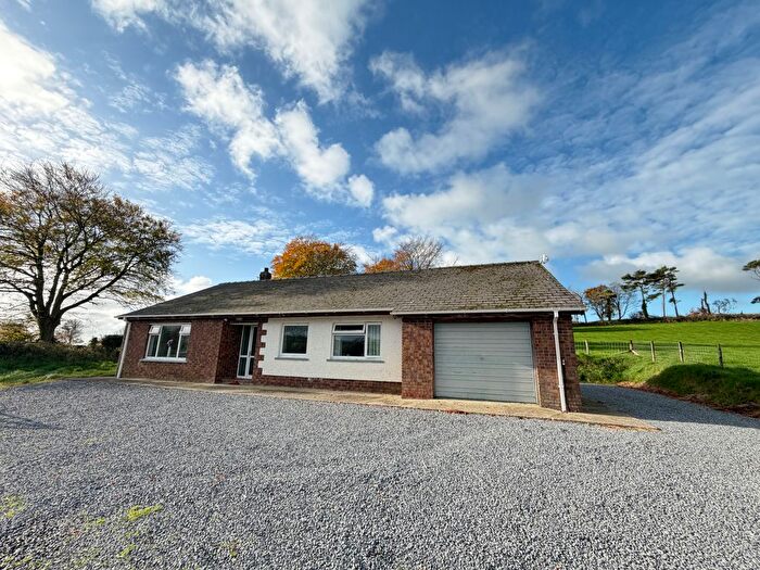 3 Bedroom Bungalow To Rent In Talgarreg, Llandysul, SA44