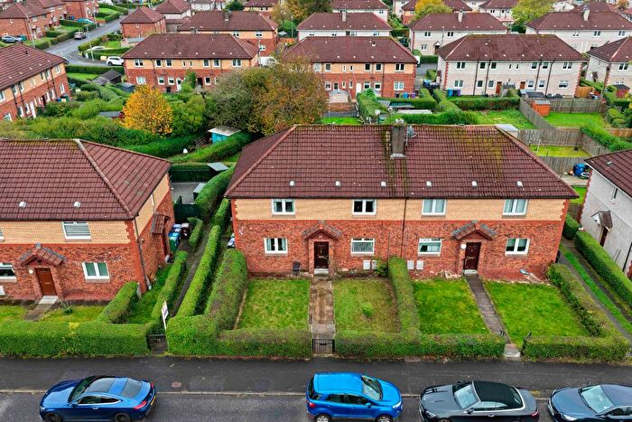 2 Bedroom Flat For Sale In Hollowglen Road, Springboig, G32
