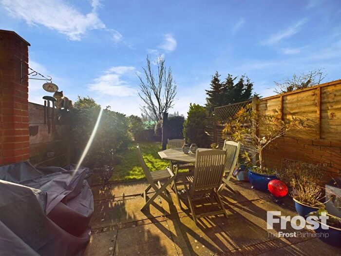 2 Bedroom Terraced House For Sale In Deerhurst Close, Feltham, Middlesex, TW13