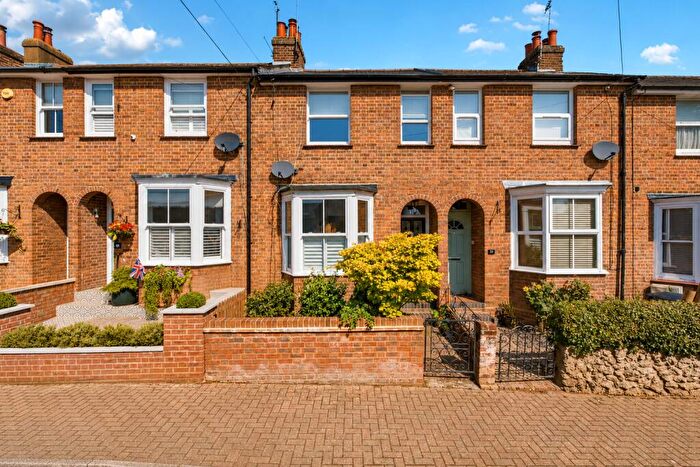 2 Bedroom Terraced House For Sale In Wesley Road, Markyate, St. Albans, Hertfordshire, AL3