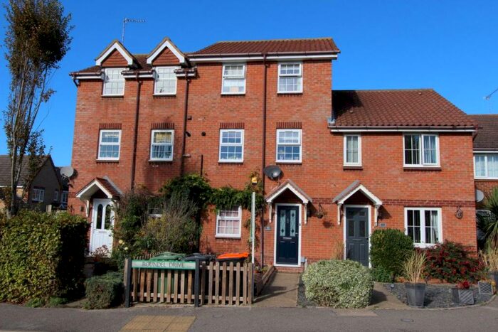 3 Bedroom House To Rent In Roundel Drive, Leighton Buzzard, LU7