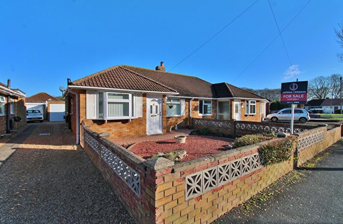 3 Bedroom Semi Detached Bungalow For Sale In Harold Road, Stubbington, PO14