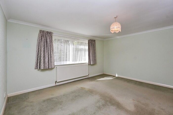 2 Bedroom Flat For Sale In Endcliffe Vale Road, Sheffield, S10