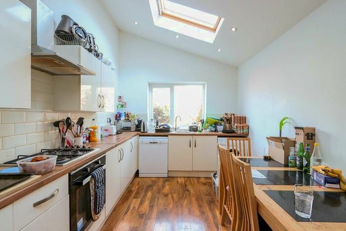 4 Bedroom Terraced House To Rent In Spooner Road, Sheffield, S10