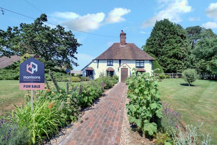2 Bedroom Cottage For Sale In Church Lane, Doddington, Sittingbourne, Kent, ME9