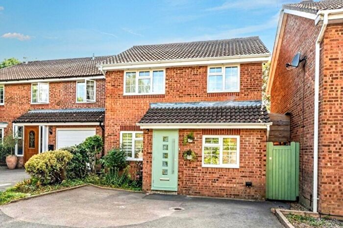 3 Bedroom House For Sale In Stubbington Way, Fair Oak, SO50