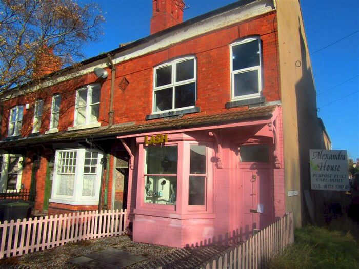 2 Bedroom Apartment To Rent In Nottingham Road, Eastwood, Nottingham, NG16