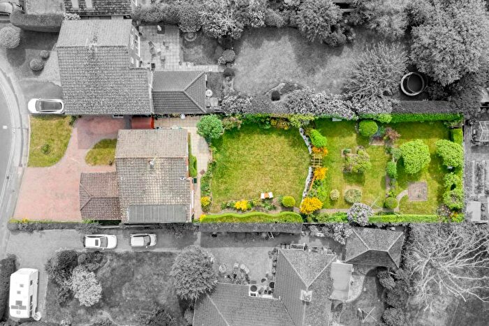 4 Bedroom Detached House For Sale In Murray Road, Wokingham, RG41