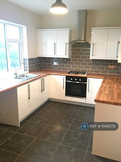 3 Bedroom Terraced House To Rent In Driver Street, Sheffield, S13