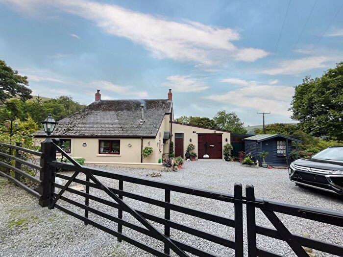 2 Bedroom Farm For Sale In Plasnewydd Farm, Pontardawe Road, Pontardawe, Swansea, SA8
